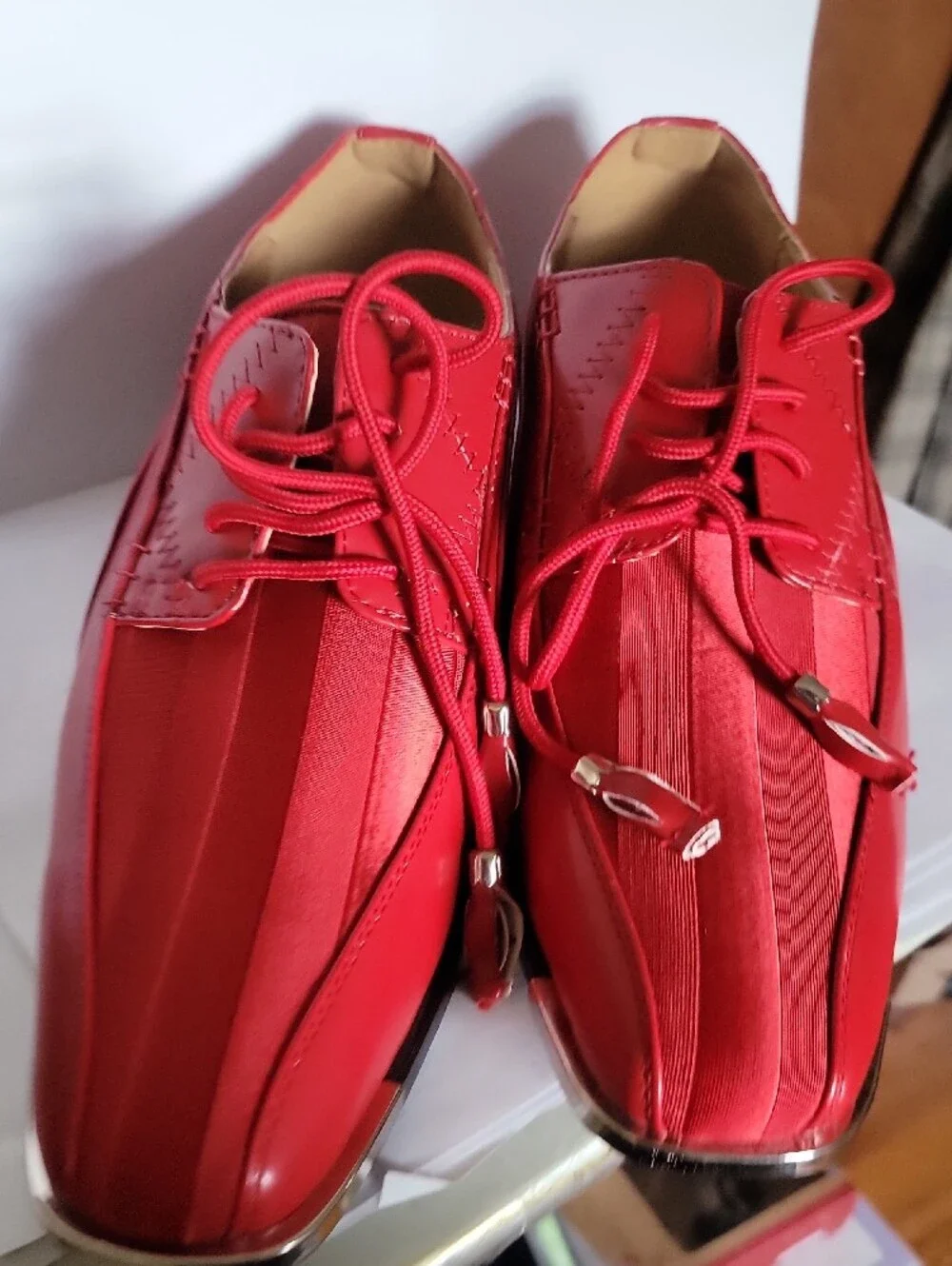 Expressions Red Men's Satin-Panel Derby Dress Shoes
